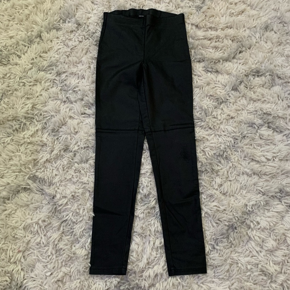 Forever 21 comfy black stretch skinny leggings Size S